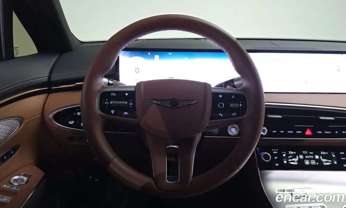 Genesis GV70 2025 2.5 автомат (гидро), фото 17 Genesis GV70 2025 2.5 автомат (гидро), фото 17