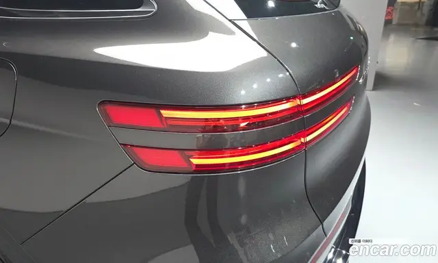 Genesis GV70 2025 2.5 автомат (гидро), миниатюра 8 Genesis GV70 2025 2.5 автомат (гидро), миниатюра 8