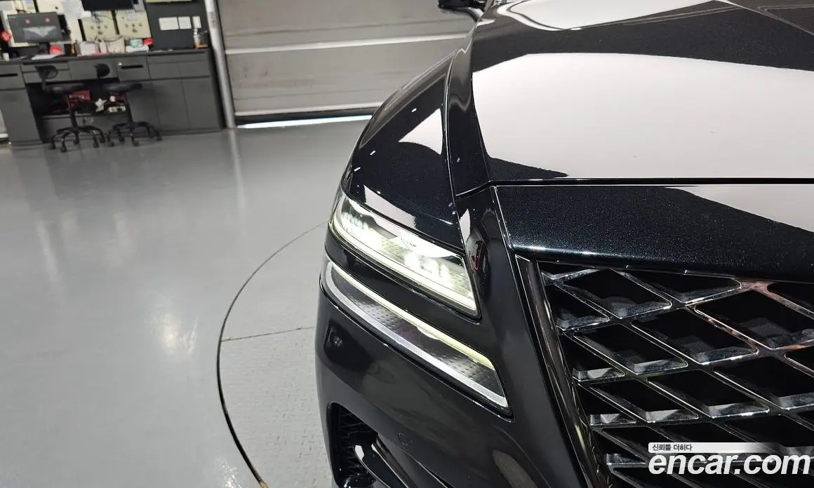 Genesis GV80 2020 2.5 автомат (гидро), фото 8 Genesis GV80 2020 2.5 автомат (гидро), фото 8