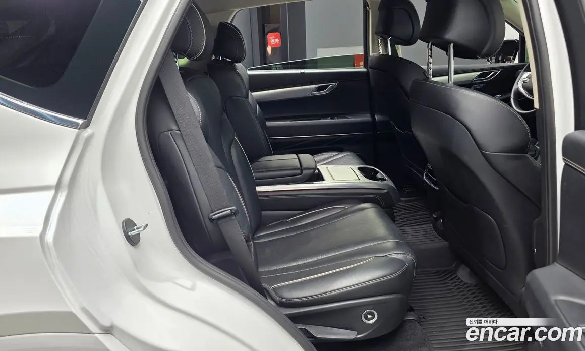 Genesis GV80 2023 2.5 автомат (гидро), фото 18 Genesis GV80 2023 2.5 автомат (гидро), фото 18