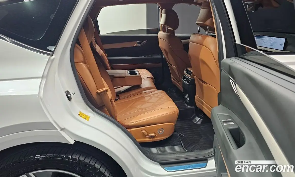 Genesis GV80 2024 2.5 автомат (гидро), фото 17 Genesis GV80 2024 2.5 автомат (гидро), фото 17
