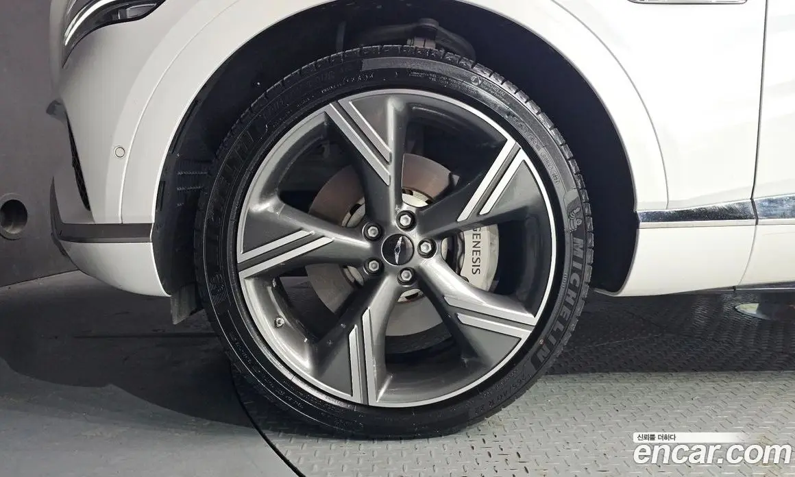 Genesis GV80 2024 2.5 автомат (гидро), фото 5 Genesis GV80 2024 2.5 автомат (гидро), фото 5