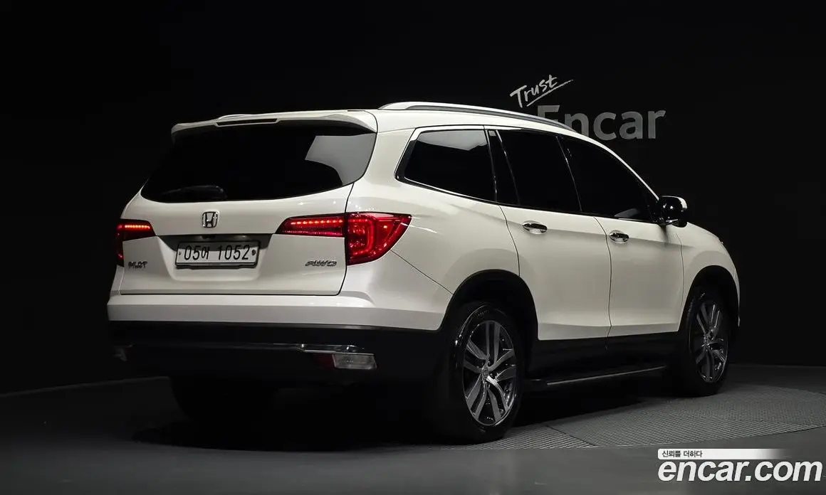 Honda Pilot 2018 3.5 автомат (гидро), фото 2 Honda Pilot 2018 3.5 автомат (гидро), фото 2