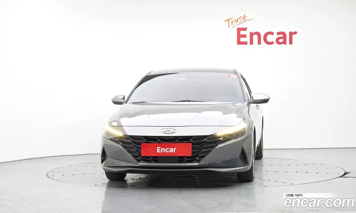 Hyundai Avante 2021 1.6 автомат (гидро), фото 3