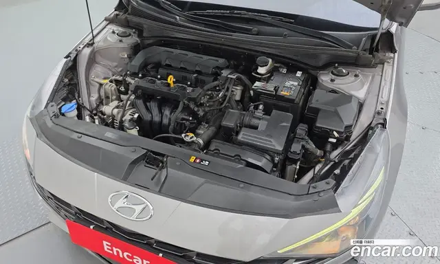 Hyundai Avante 2021 1.6 автомат (гидро), миниатюра 6