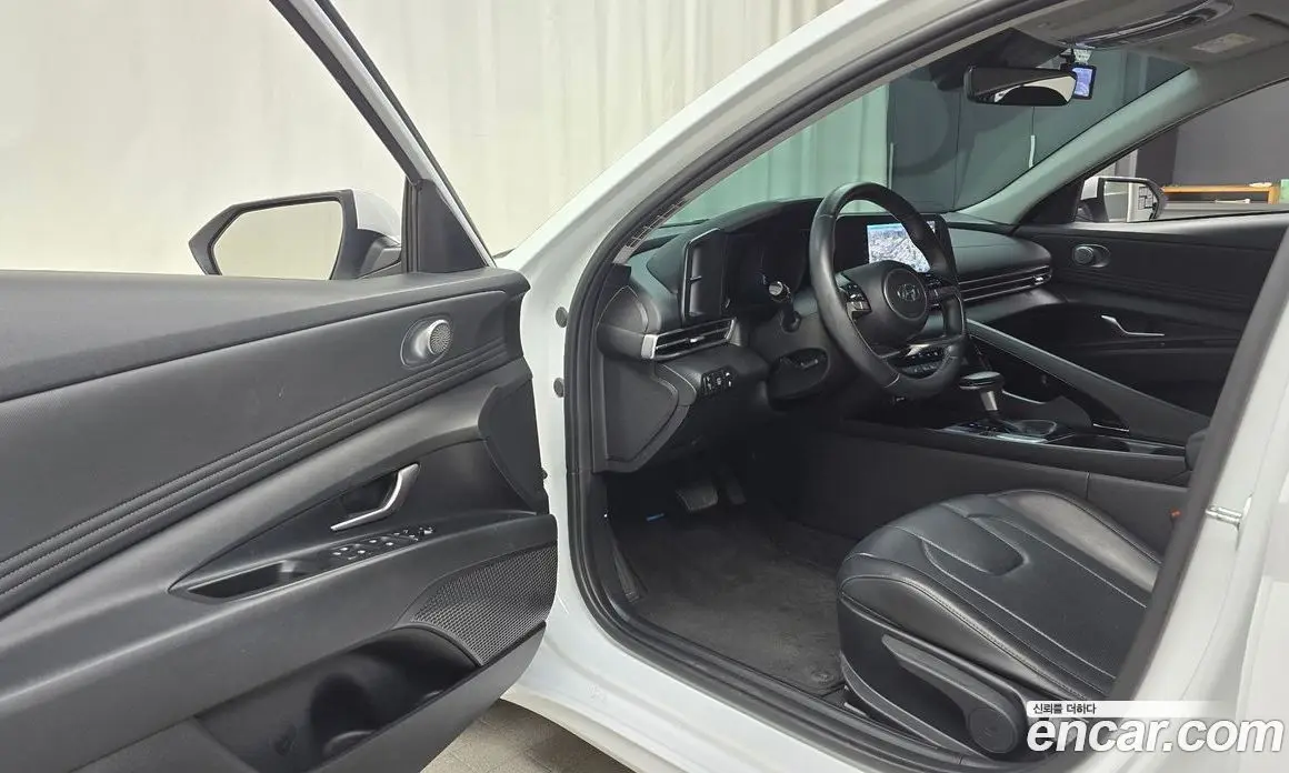 Hyundai Avante 2022 1.6 автомат (гидро), фото 12 Hyundai Avante 2022 1.6 автомат (гидро), фото 12