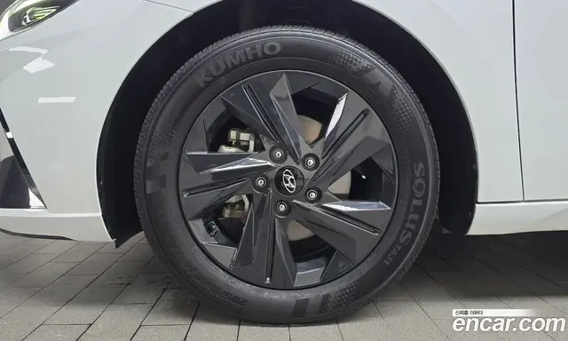 Hyundai Avante 2022 1.6 автомат (гидро), миниатюра 4 Hyundai Avante 2022 1.6 автомат (гидро), миниатюра 4