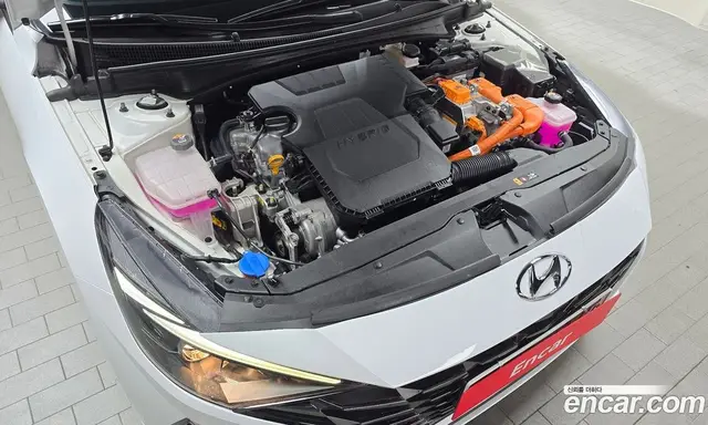 Hyundai Avante 2022 1.6 автомат (гидро), миниатюра 5 Hyundai Avante 2022 1.6 автомат (гидро), миниатюра 5