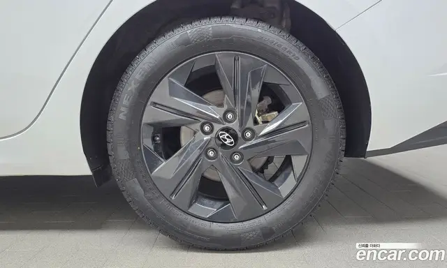 Hyundai Avante 2022 1.6 автомат (гидро), миниатюра 6 Hyundai Avante 2022 1.6 автомат (гидро), миниатюра 6