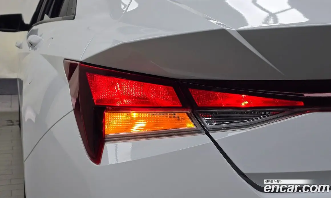 Hyundai Avante 2022 1.6 автомат (гидро), фото 8 Hyundai Avante 2022 1.6 автомат (гидро), фото 8
