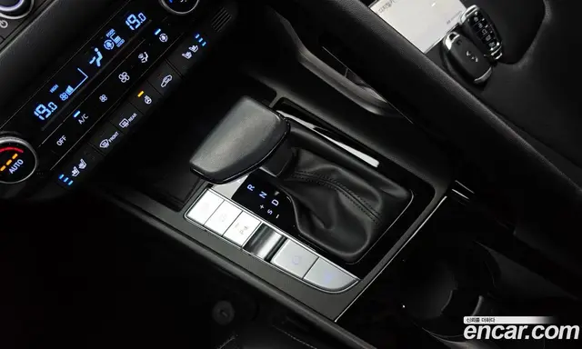Hyundai Avante 2023 1.6 автомат (гидро), миниатюра 12