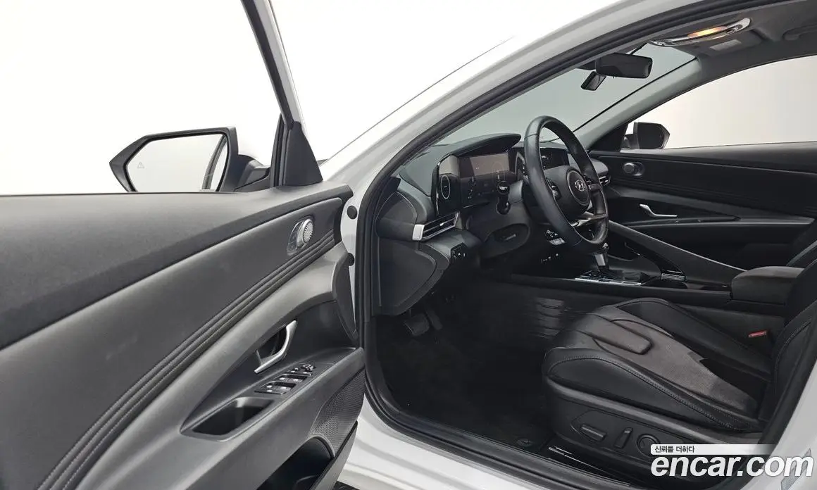 Hyundai Avante 2023 1.6 автомат (гидро), фото 13 Hyundai Avante 2023 1.6 автомат (гидро), фото 13