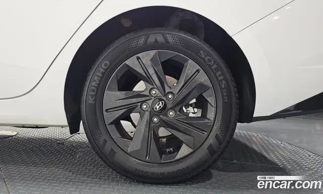 Hyundai Avante 2023 1.6 автомат (гидро), миниатюра 7 Hyundai Avante 2023 1.6 автомат (гидро), миниатюра 7