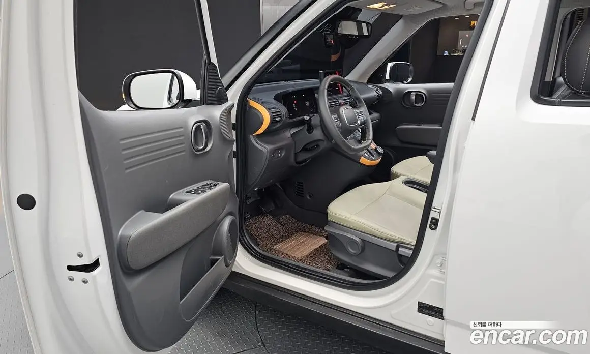 Hyundai Casper 2023 1.0 автомат (гидро), фото 13