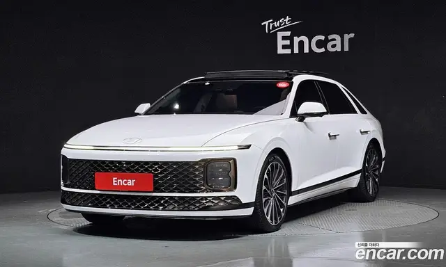 Hyundai Grandeur, 2025, 4 323 км