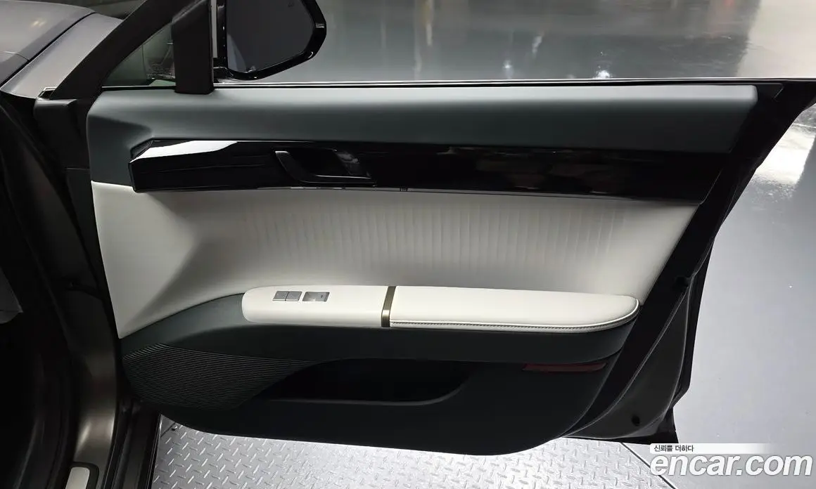 Hyundai Grandeur 2025 1.6 автомат (гидро), фото 14