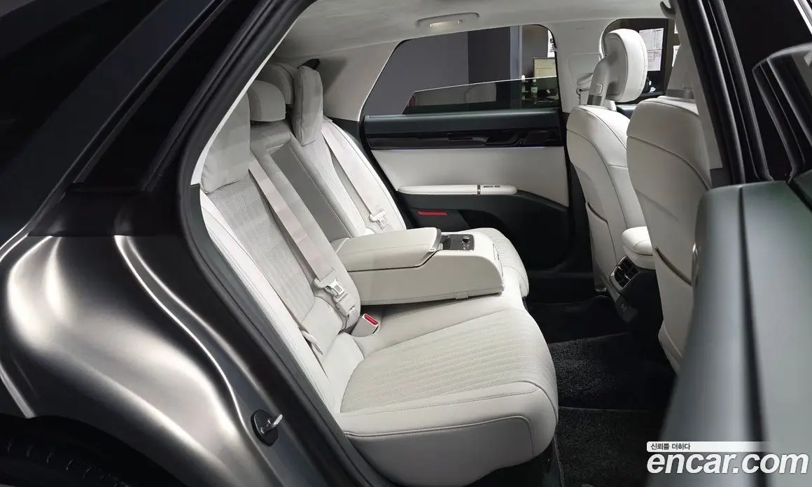 Hyundai Grandeur 2025 1.6 автомат (гидро), фото 18