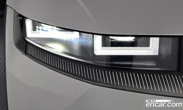 Hyundai Ioniq 5 2024 0.1 автомат (гидро), миниатюра 8