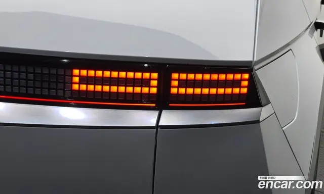 Hyundai Ioniq 5 2024 0.1 автомат (гидро), миниатюра 9