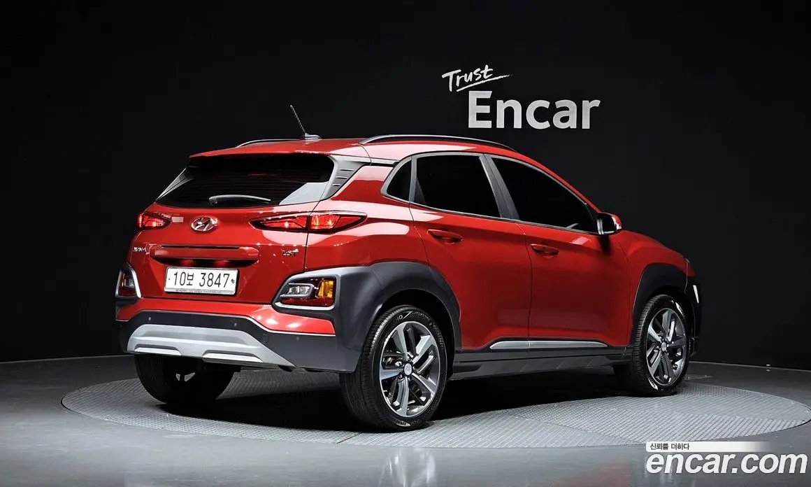 Hyundai Kona 2018 1.6 автомат (гидро), фото 1 Hyundai Kona 2018 1.6 автомат (гидро), фото 1