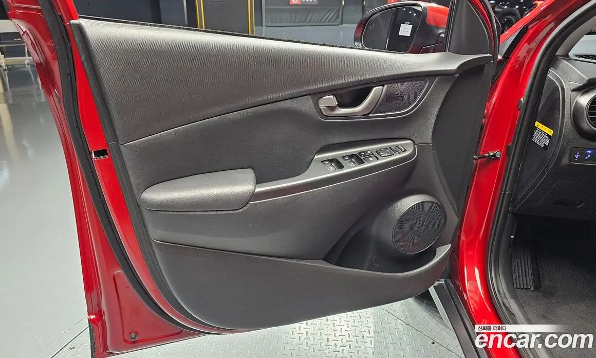 Hyundai Kona 2018 1.6 автомат (гидро), фото 13 Hyundai Kona 2018 1.6 автомат (гидро), фото 13
