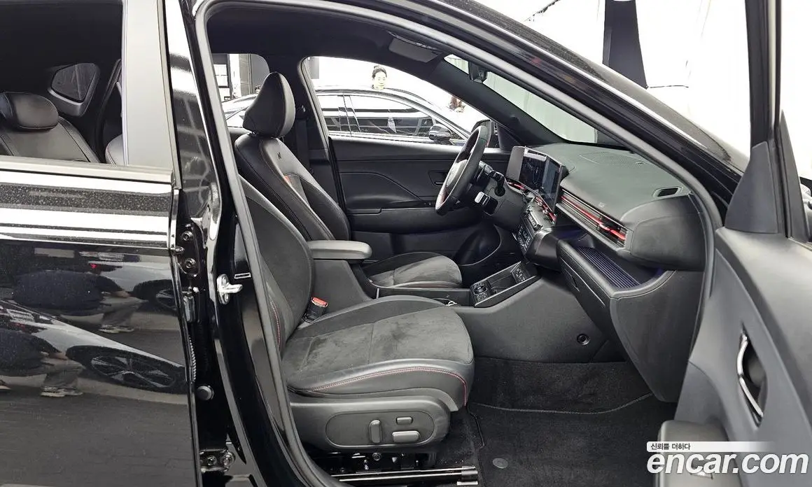 Hyundai Kona 2024 1.6 автомат (гидро), фото 17 Hyundai Kona 2024 1.6 автомат (гидро), фото 17