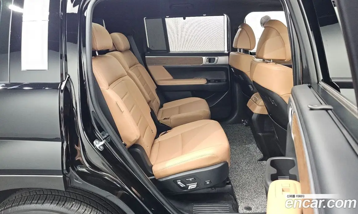 Hyundai Santa Fe 2024 1.6 автомат (гидро), фото 16