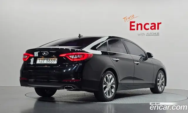 Hyundai Sonata 2015 2.0 автомат (гидро), миниатюра 2