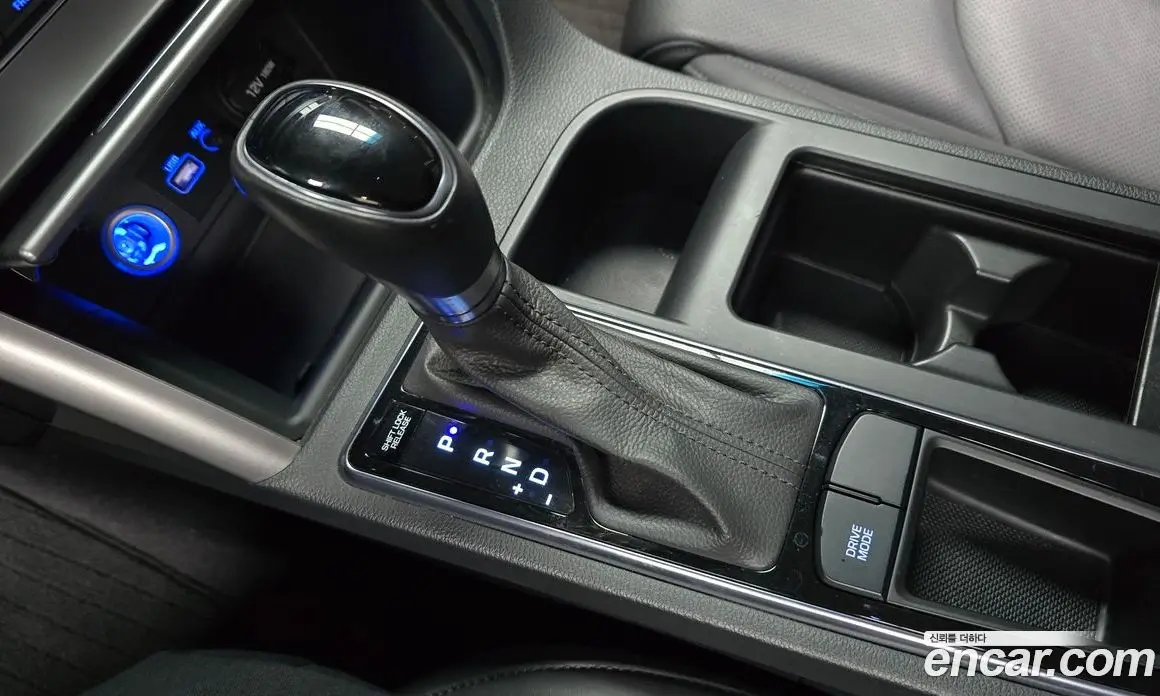 Hyundai Sonata 2015 2.0 автомат (гидро), фото 12