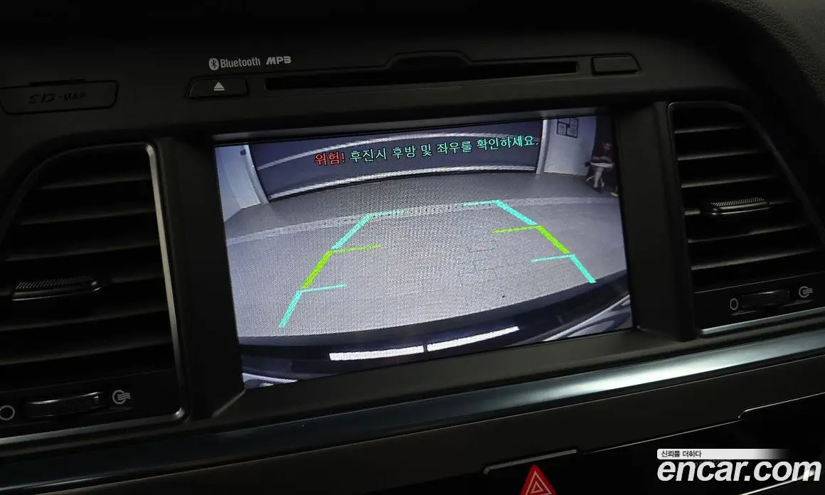 Hyundai Sonata 2015 2.0 автомат (гидро), фото 20