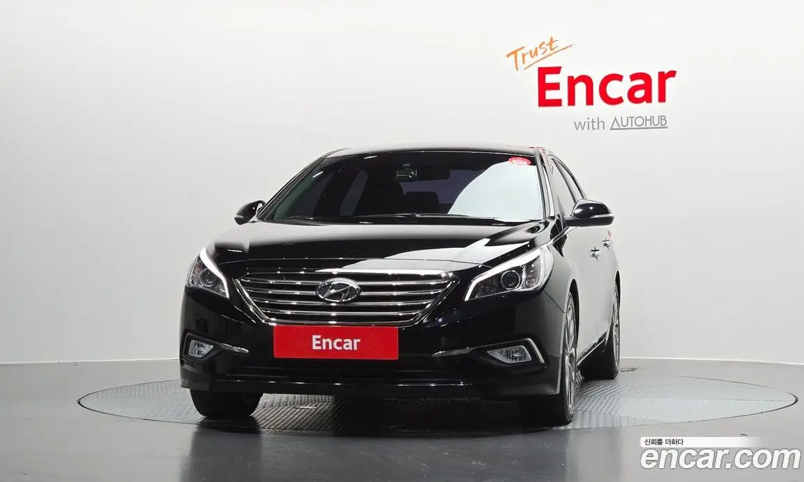 Hyundai Sonata 2015 2.0 автомат (гидро), фото 3