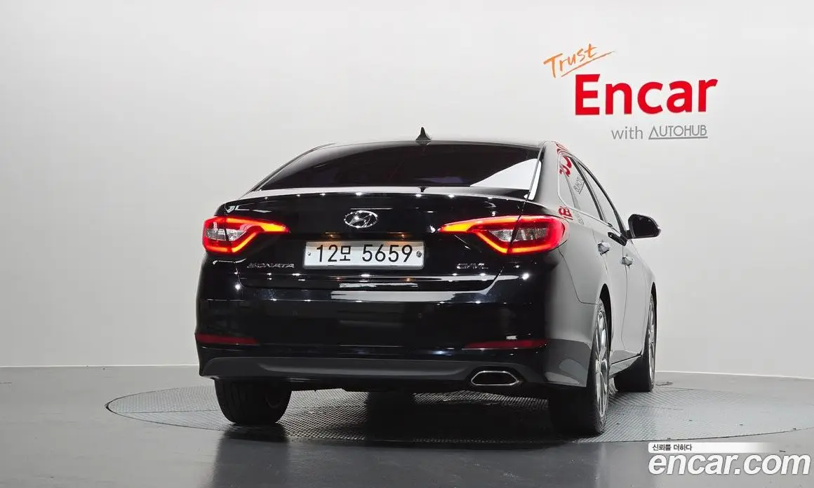 Hyundai Sonata 2015 2.0 автомат (гидро), фото 4