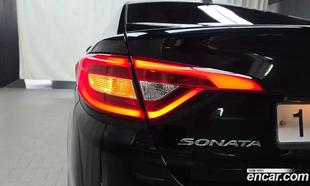 Hyundai Sonata 2015 2.0 автомат (гидро), миниатюра 9