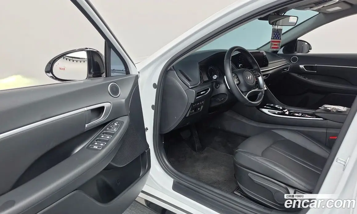 Hyundai Sonata 2021 2.0 автомат (гидро), фото 13