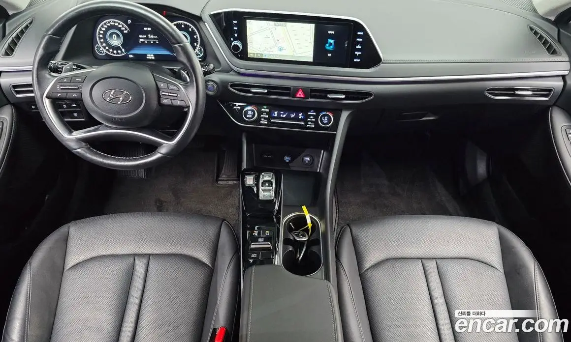 Hyundai Sonata 2023 2.0 автомат (гидро), фото 10