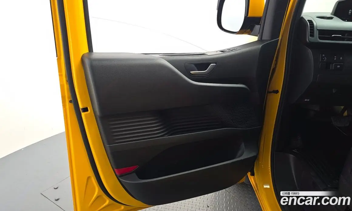 Hyundai Staria 2023 3.5 автомат (гидро), фото 14 Hyundai Staria 2023 3.5 автомат (гидро), фото 14