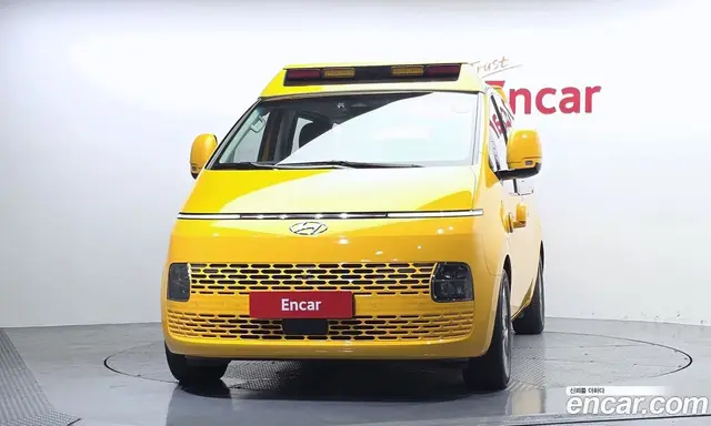 Hyundai Staria 2023 3.5 автомат (гидро), миниатюра 3 Hyundai Staria 2023 3.5 автомат (гидро), миниатюра 3