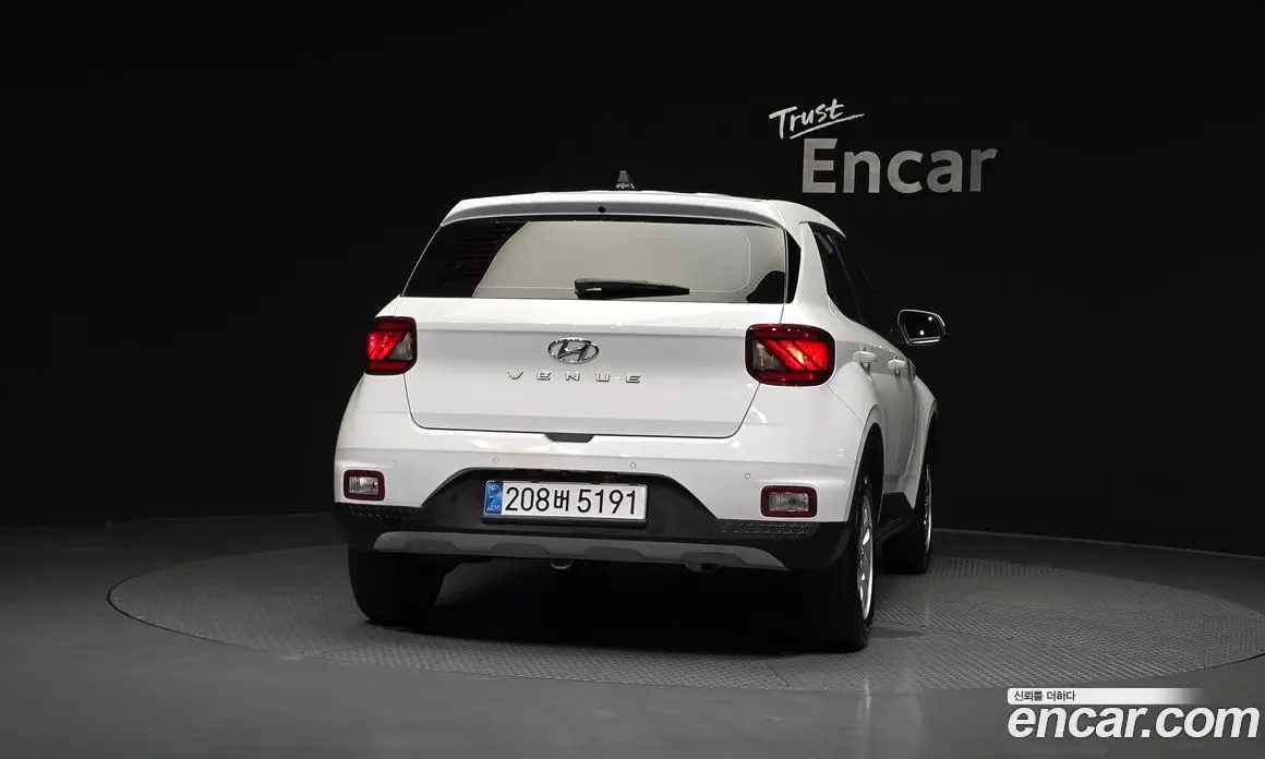 Hyundai Venue 2020 1.6 автомат (гидро), фото 4 Hyundai Venue 2020 1.6 автомат (гидро), фото 4