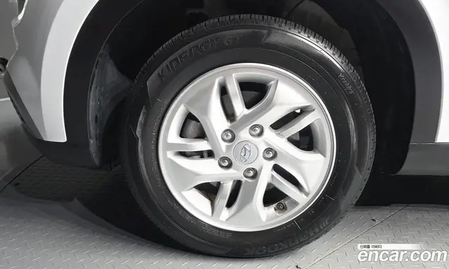 Hyundai Venue 2020 1.6 автомат (гидро), миниатюра 5 Hyundai Venue 2020 1.6 автомат (гидро), миниатюра 5