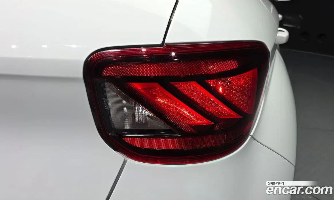 Hyundai Venue 2020 1.6 автомат (гидро), фото 9 Hyundai Venue 2020 1.6 автомат (гидро), фото 9