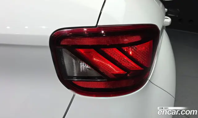Hyundai Venue 2020 1.6 автомат (гидро), миниатюра 9 Hyundai Venue 2020 1.6 автомат (гидро), миниатюра 9