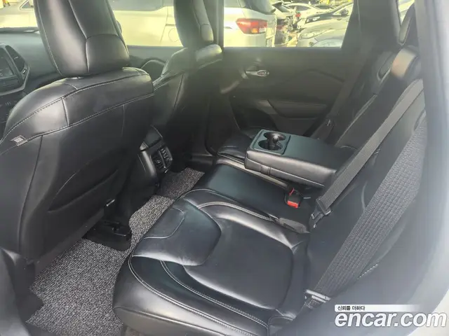 Jeep Cherokee 2015 2.0 автомат (гидро), миниатюра 11 Jeep Cherokee 2015 2.0 автомат (гидро), миниатюра 11