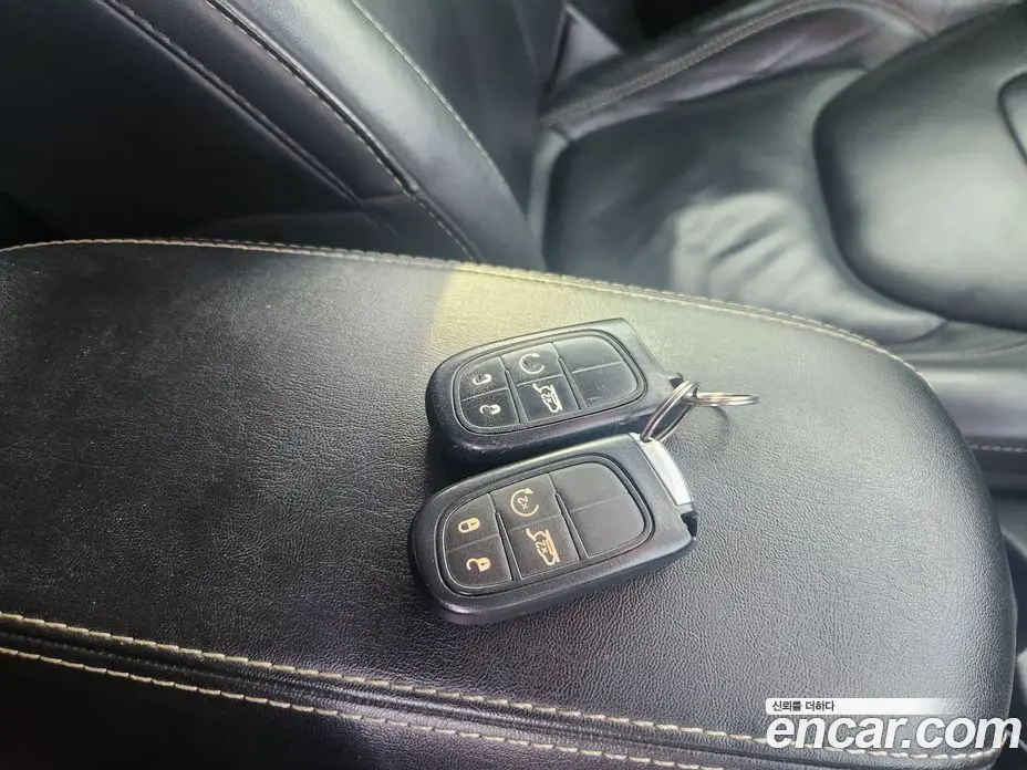 Jeep Cherokee 2015 2.0 автомат (гидро), фото 19 Jeep Cherokee 2015 2.0 автомат (гидро), фото 19