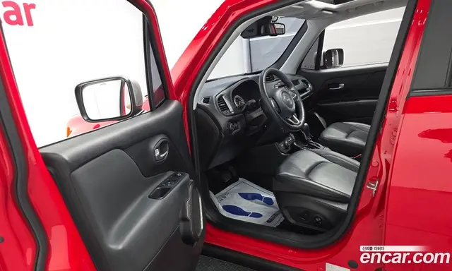 Jeep Renegade 2018 2.0 автомат (гидро), миниатюра 12