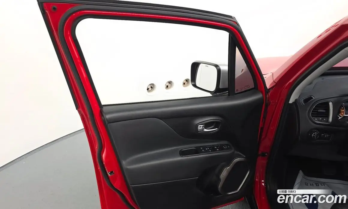 Jeep Renegade 2018 2.0 автомат (гидро), фото 13 Jeep Renegade 2018 2.0 автомат (гидро), фото 13