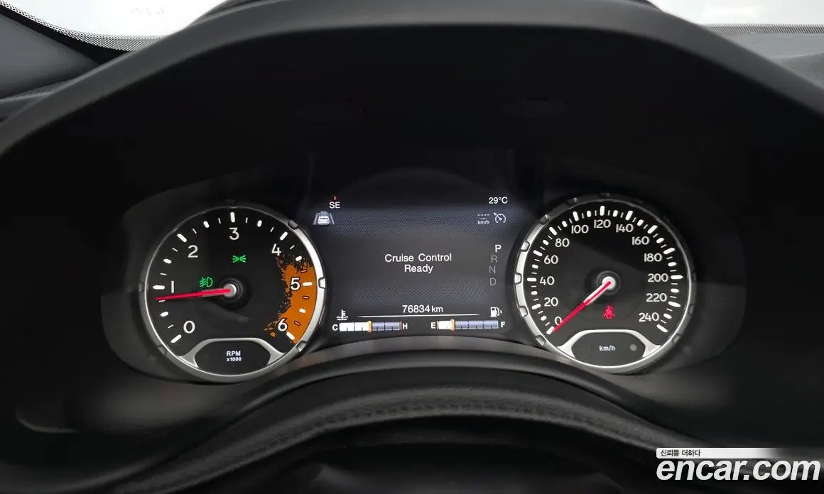 Jeep Renegade 2018 2.0 автомат (гидро), фото 10 Jeep Renegade 2018 2.0 автомат (гидро), фото 10