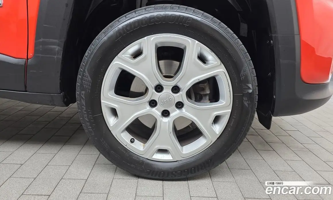 Jeep Renegade 2021 2.4 автомат (гидро), фото 7 Jeep Renegade 2021 2.4 автомат (гидро), фото 7