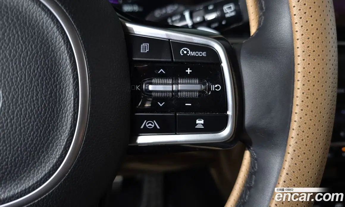 Kia Carnival 2021 2.2 автомат (гидро), фото 20
