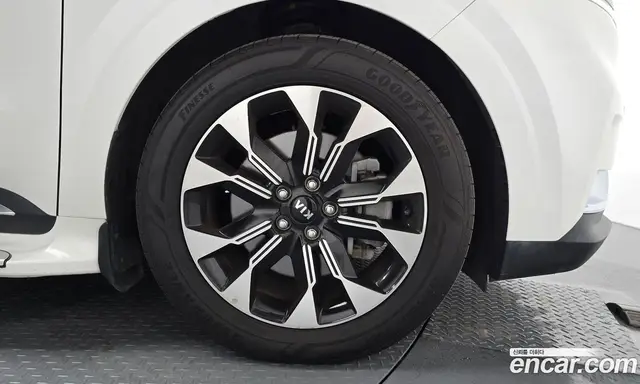 Kia Carnival 2021 2.2 автомат (гидро), миниатюра 6