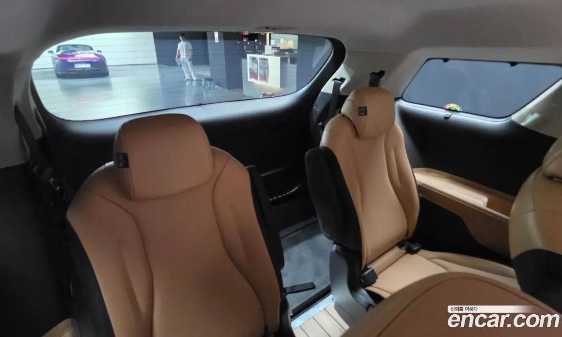 Kia Carnival 2023 2.2 автомат (гидро), фото 16